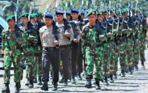 Strategi Sukses Lolos Ujian Masuk TNI/POLRI: Panduan Persiapan Lengkap untuk Calon Prajurit dan Bhayangkara