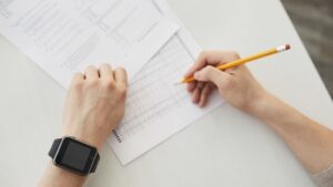 Sukses Hadapi Uji Kompetensi: Mulai dari Latihan Soal Persiapan yang Konsisten