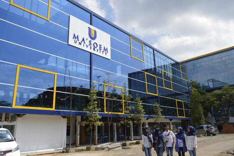 Wujudkan Impian Karier lewat Manajemen Bisnis Syariah di Bandung, Kuliah Berkualitas Mulai 5 Juta per Semester
